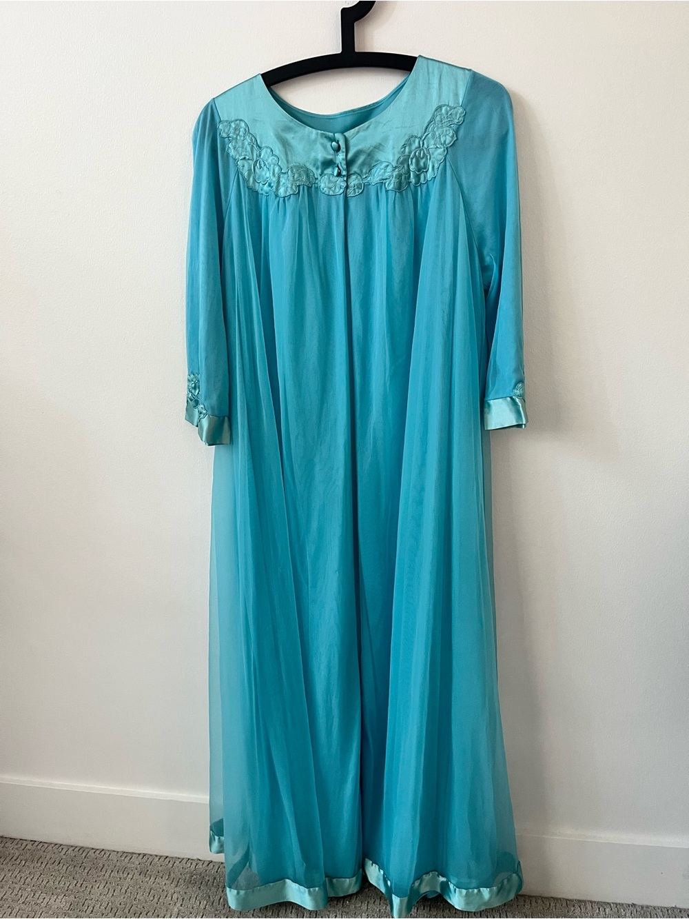 Vintage Turquoise Long Peignoir with Embroidered Satin Size Large